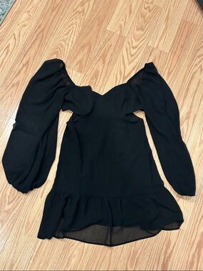 Dynamite Black Classic Top